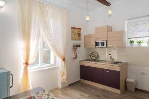 Apartment Bosa, Split (photo 2)