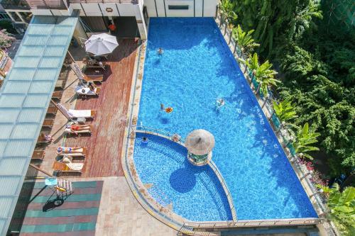 Плувен басейн, Sanya Sun and Sea Gueshouse in Саня