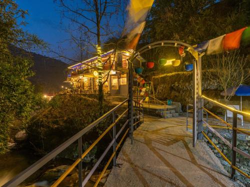 The Hosteller Mussoorie By The Streamside, Kempty in Mussoorie