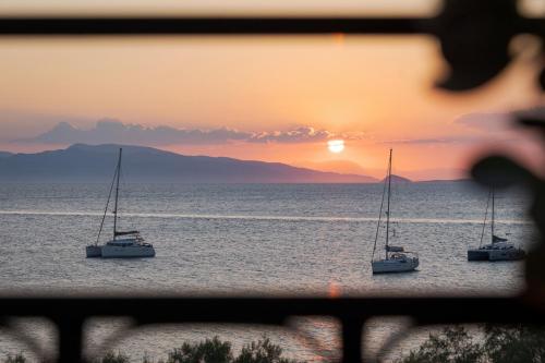 周邊環境, Aegina Dream Suites in 埃伊納