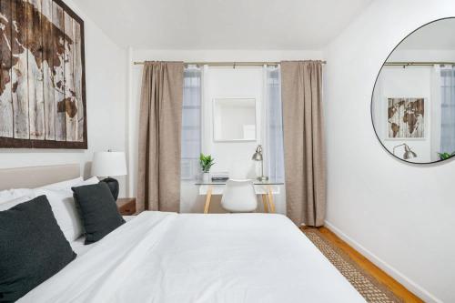 109-1 Huge 3BR Best Value Amazing NYC Apt - image 5