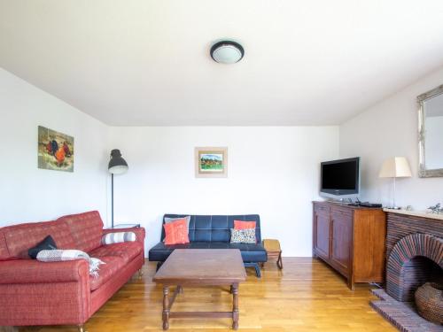 Holiday Home in Hérisson near Lake - Maillet