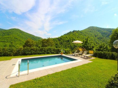  Charming Stone Retreat in Castiglion Fiorentino