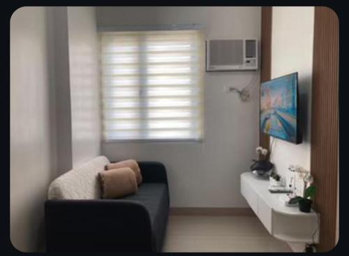 LEAF RESIDENCES MUNTINLUPA - M&G Staycation, Манила (фото 9)