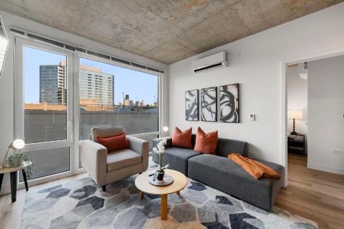 Corporate-Friendly 4BR Stylish & Central