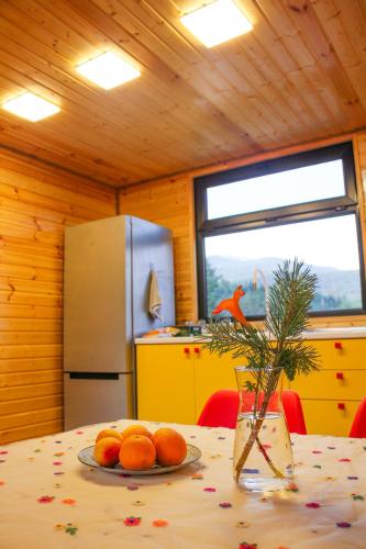 廚房, SUN & MOON Cottage Dreamy cabin next to forest in 奧尼