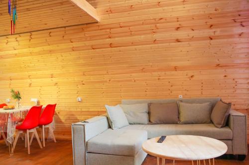 設施, SUN & MOON Cottage Dreamy cabin next to forest in 奧尼