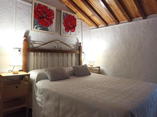 Cottage in Villanueva near El Torcal - Tap to explore photos