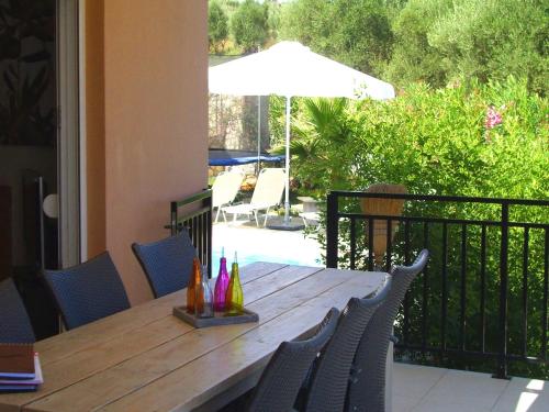 Villa in Loutra with Sea Views & Near Sandy Beach, Loutra (Foto 6)