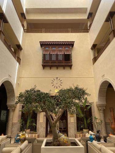 נוף חוץ, Borj Dhiafa Hotel in ספק