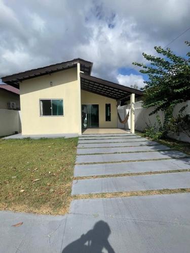 Casa aconchegante 3 quartos em condomínio