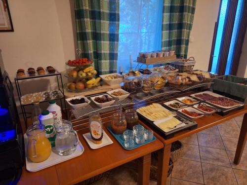Ételek és italok, Rooms Pri Lovrizu in Kobarid