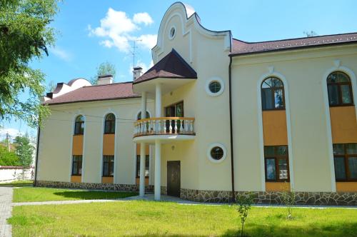 Hotel Golden Autumn