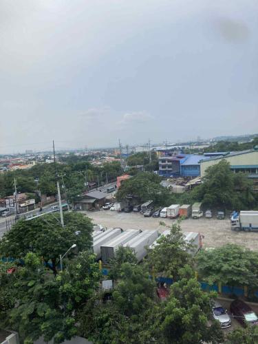 LEAF RESIDENCES MUNTINLUPA - M&G Staycation, Манила (фото 11)