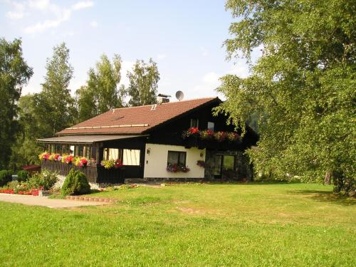 Vedere exterior, Waldmagie in Bobrach