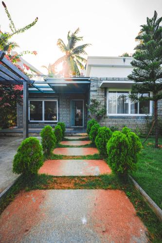 Viesnīcas āriene, SSS Farm House in Edaikazhinadu