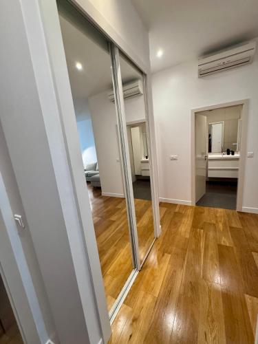 Le 54 LM Grand appartement climatisé, 3 chambres, 2 salles de bains et terrasse, Estrasburgo (foto 10)
