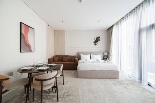 Marquise Bliss |Studio near Burj & Canal, Dubai (photo 2)