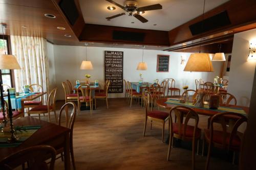 Hotel Lindas – Oyten, NC