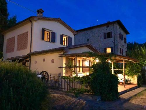 A szálláshely kívülről, Scenic Stay in Restored Retreat in Monterchi