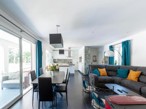 Villa in Vidauban near Sainte Maxime Beach