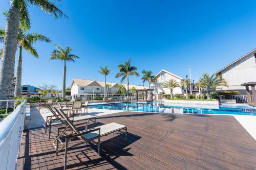 Swimming pool, Casa Moderna em Condominio Fechado SA1652 in Morro das Pedras