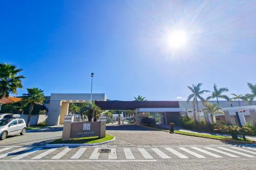 Casa Moderna em Condominio Fechado SA1652 in Morro das Pedras