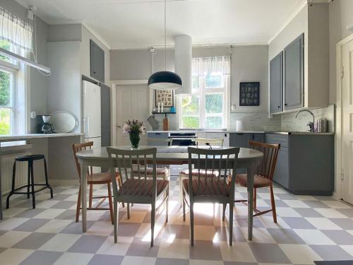 7 person holiday home in SANDHEM-By Traum in Sandhem