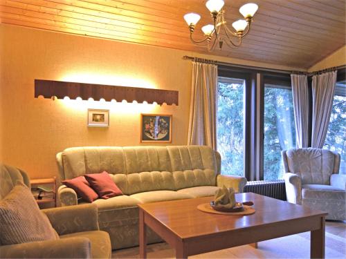 Furnished Bungalow With Peaceful Neighbourhood in Meschede, Deutschland