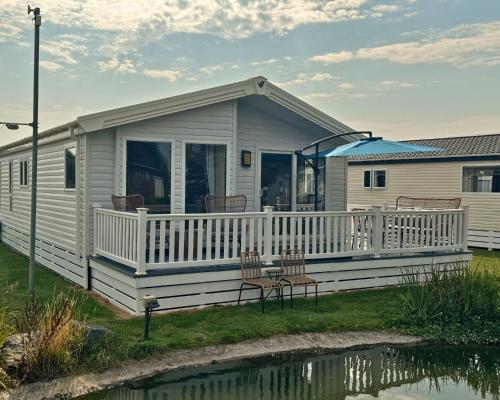 Meadows 90 - Southview Holiday Park Skegness, Skegness (photo 6)
