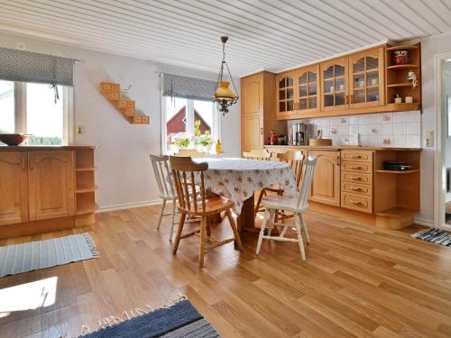 Iekārtas, person holiday home in HACKSVIK in Ahult