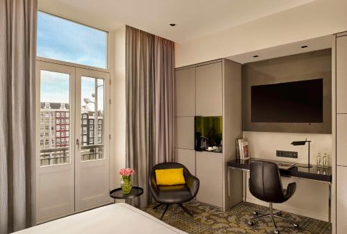 Park Plaza Victoria Amsterdam - image 2