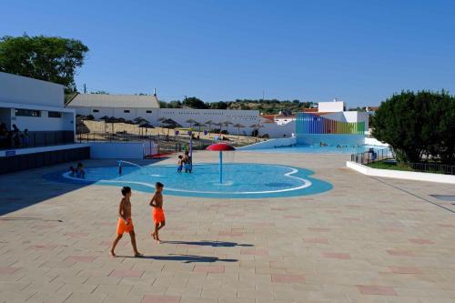 สระว่ายน้ำ, Matriz Home in พอร์เทล