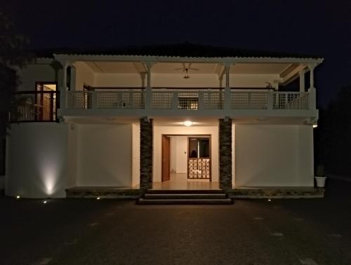 Rasana Bay Villa in Kurunegala Town South