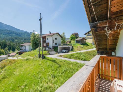 Apkārtne, Chalet in Tyrol near Ski Resort in Pillera
