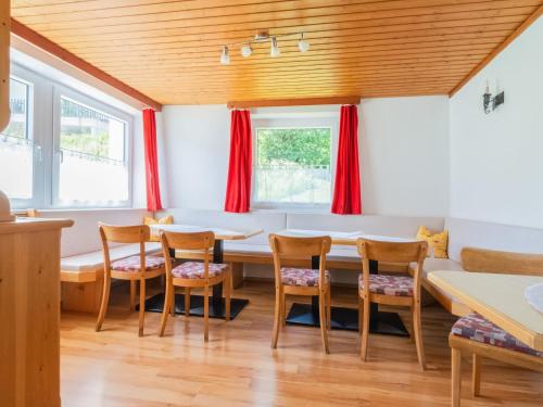 Iekārtas, Chalet in Tyrol near Ski Resort in Pillera