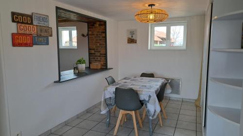 Iekārtas, Le Gîte des Bruns (Le Gite des Bruns) in Paray Le Fresil
