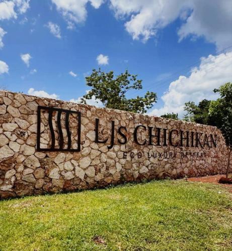設施, LJs Chichikan Eco Luxury Retreat in 弗蘭波亞內斯II