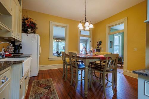Aletha-Marie Krog House in Washington