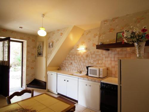 Kitchen, Lakeside Cottage Roziers Retreat in Larche