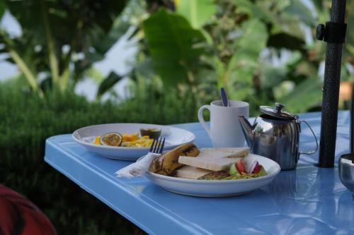 אוכל ומשקאות, Wycliffˋs Eco Lodge in Kabale