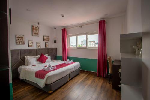 room detail thumbnail 0