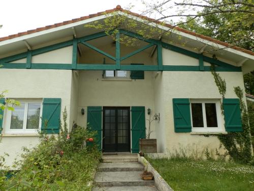 Maison En Bord De Rivière - Location saisonnière - Léognan