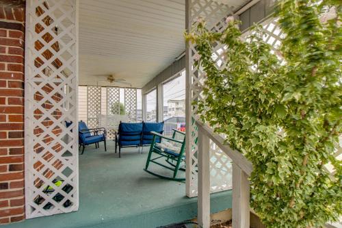 Cozy Beach Getaway about 6 Mi to Atlantic City! in Brigantine