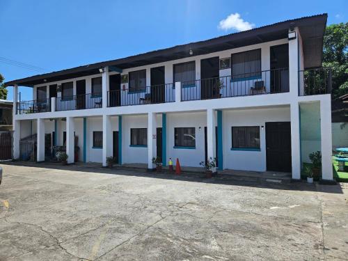 Esterno, Hotel Cañas (Hotel Canas) in Puntarenas