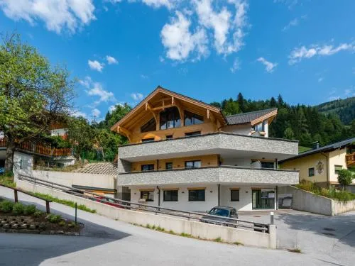 Apartment Alpendorf near Ski Slopes in Alpendorf, Österreich