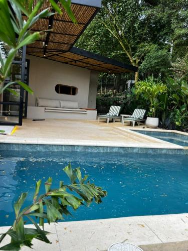 Macondo House Private Heated Pool, Medellín (photo 8)