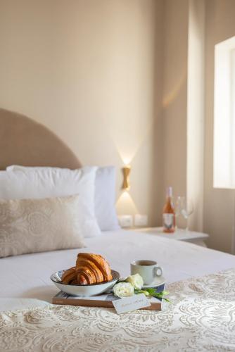 Agripas Boutique Hotel Room Type - Deluxe Room