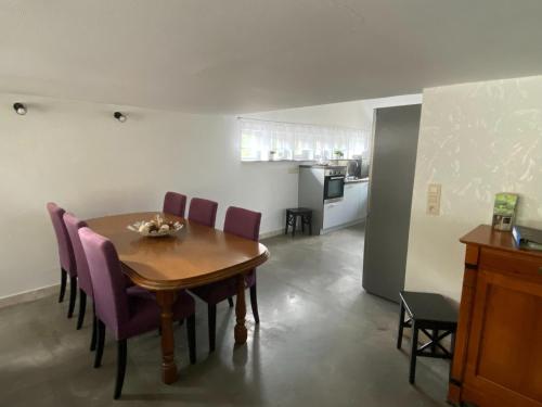 Spacious chalet in Jalhay with jacuzzi, Jalhay (foto 3)