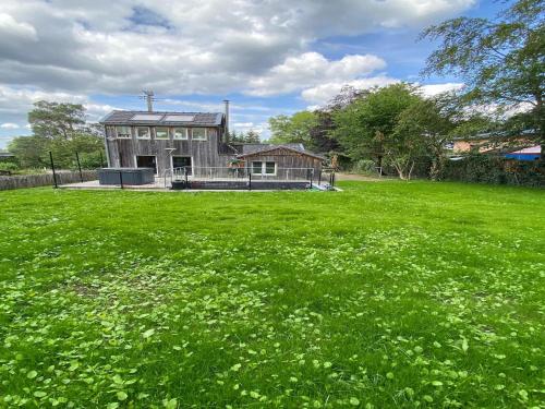 Spacious chalet in Jalhay with jacuzzi, Jalhay (foto 8)